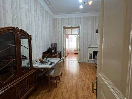 2-room old-build apartment for rent in Azadlıq Prospekti, 68 m², 600 AZN/mo, photo 3 / 12
