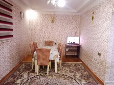 3-комн. · 77 m²