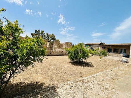 4 otaq · 75 m² · 1/1 mərtəbə, Buzovna