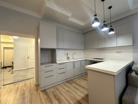 Köhnə Günəşlidə 2 otaqlı yeni tikili mənzil satılır, 83 m², 171 000 AZN, şəkil 3 / 12