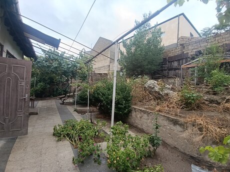 3 otaqlı ev, 85 m², Əmircan, 130 000 AZN