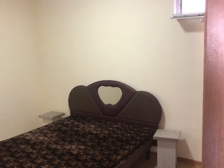Mərdəkanda 3 otaqlı həyət evi kirayə verilir, 50 m², 400 AZN/ay, şəkil 2 / 5