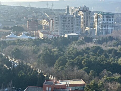 3-комн. · 140 m²