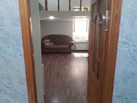 Bayılda 2 otaqlı həyət evi satılır, 45 m², 85 000 AZN, şəkil 3 / 12