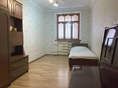 Elmlər Akademiyasında 3 otaqlı köhnə tikili mənzil kirayə verilir, 100 m², 1 000 AZN/ay, şəkil 3 / 9