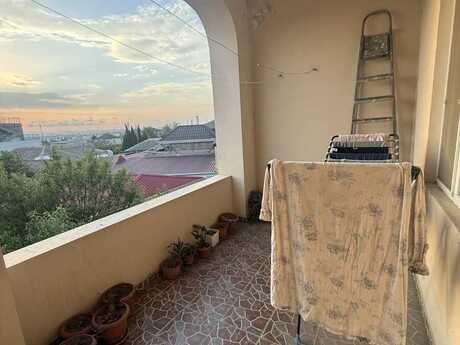 Əhmədlidə 6 otaqlı həyət evi satılır, 120 m², 380 000 AZN, şəkil 2 / 11