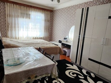 Qaraçuxurda 5 otaqlı köhnə tikili mənzil satılır, 110 m², 198 000 AZN, şəkil 3 / 12