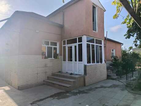 5 otaq · 100 m² · 1/1 mərtəbə, Saray