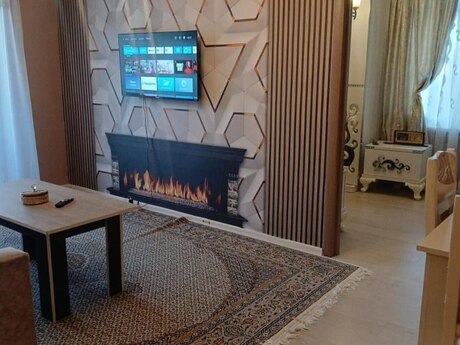 Продаётся 2-комнатная квартира в старом фонде, Bakıxanov, 50 м², 138 000 AZN, фото 2 / 6