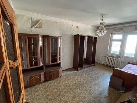 Günəşlidə 3 otaqlı köhnə tikili mənzil satılır, 69 m², 146 000 AZN, şəkil 4 / 12