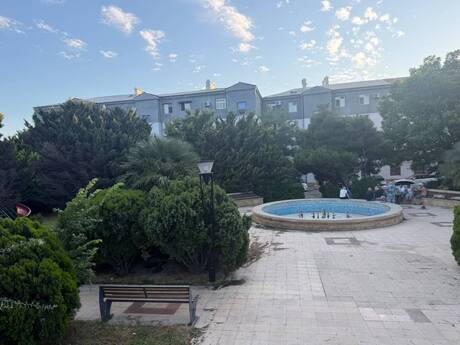 Əhmədlidə 2 otaqlı köhnə tikili mənzil satılır, 60 m², 128 000 AZN, şəkil 2 / 8