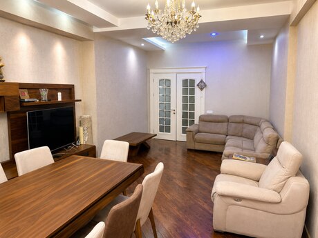 Elmlər Akademiyasında 3 otaqlı yeni tikili mənzil satılır, 136 m², 670 000 AZN, şəkil 3 / 10