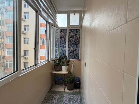 Qurtuluş 93 kompleksində 2 otaqlı yeni tikili mənzil satılır, 53 m², 94 000 AZN, şəkil 5 / 12