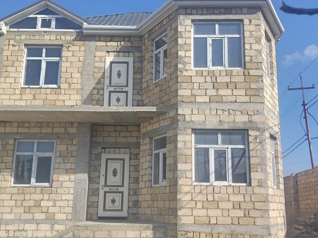 4 otaq · 200 m² · 1/1 mərtəbə, Çiçək