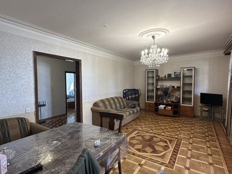 Elmlər Akademiyasında 3 otaqlı köhnə tikili mənzil kirayə verilir, 110 m², 900 AZN/ay, şəkil 2 / 12