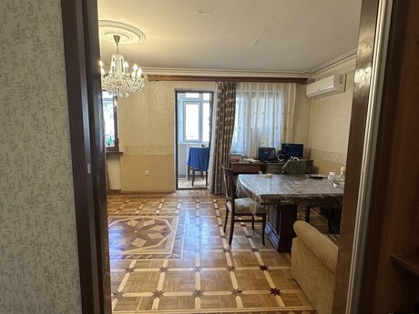 Elmlər Akademiyasında 3 otaqlı köhnə tikili mənzil kirayə verilir, 110 m², 900 AZN/ay, şəkil 4 / 12