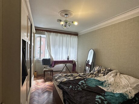 Elmlər Akademiyasında 3 otaqlı köhnə tikili mənzil kirayə verilir, 110 m², 900 AZN/ay, şəkil 5 / 12