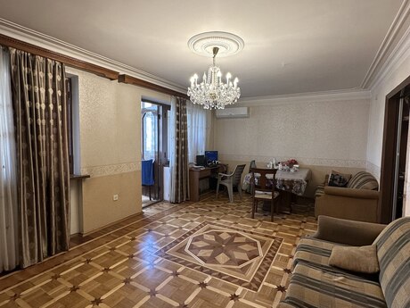 3 otaq · 110 m² · 5/9 mərtəbə, Elmlər Akademiyası
