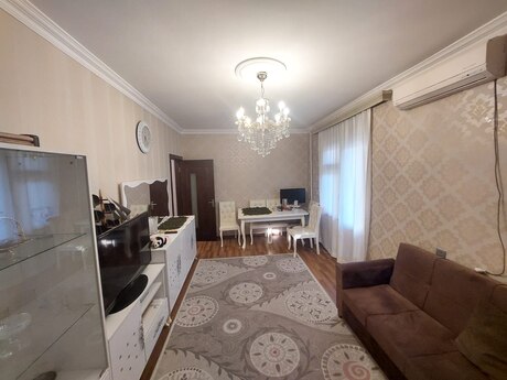 Продаётся 2-комнатная квартира в старом фонде, 7-ci mikrorayon, 50 м², 137 000 AZN, фото 4 / 12