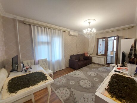 Продаётся 2-комнатная квартира в старом фонде, 7-ci mikrorayon, 50 м², 137 000 AZN, фото 3 / 12