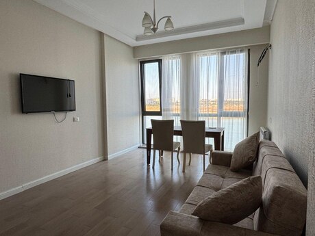 Park Yasamal kompleksində 2 otaqlı yeni tikili mənzil kirayə verilir, 50 m², 650 AZN/ay, şəkil 2 / 12