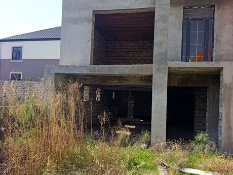 Yeni Suraxanıda 6 otaqlı həyət evi satılır, 200 m², 80 000 AZN, şəkil 2 / 10