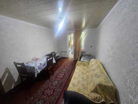 Elmlər Akademiyasında 1 otaqlı köhnə tikili mənzil satılır, 35 m², 105 000 AZN, şəkil 2 / 8