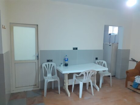 Zabratda 1 otaqlı həyət evi kirayə verilir, 45 m², 200 AZN/ay, şəkil 2 / 12