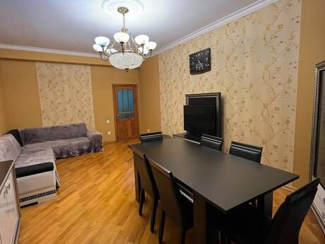 Badamdarda 2 otaqlı yeni tikili mənzil kirayə verilir, 100 m², 800 AZN/ay, şəkil 2 / 12