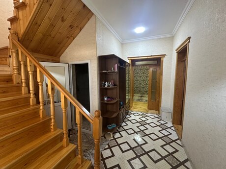 Lökbatanda 4 otaqlı həyət evi satılır, 180 m², 195 000 AZN, şəkil 3 / 12