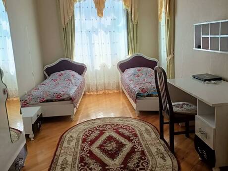 2 rooms · 155 m²