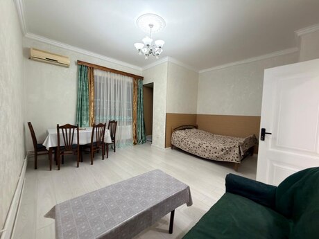 1 otaq · 47 m² · 1/3 mərtəbə, Nəsimi