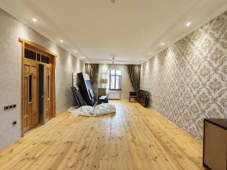 Zabratda 7 otaqlı həyət evi satılır, 250 m², 175 000 AZN, şəkil 2 / 12