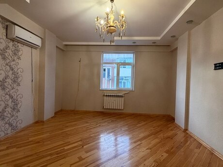 Qurtuluş 93 kompleksində 2 otaqlı yeni tikili mənzil satılır, 75 m², 85 500 AZN, şəkil 3 / 10