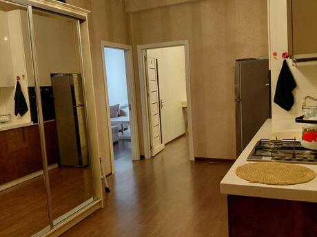 Armoni Residence kompleksində 2 otaqlı yeni tikili mənzil kirayə verilir, 70 m², 850 AZN/ay, şəkil 2 / 6