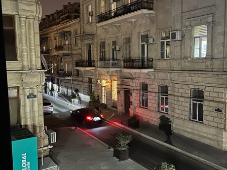 Nəsimidə 3 otaqlı köhnə tikili mənzil satılır, 87 m², 295 000 AZN, şəkil 3 / 12
