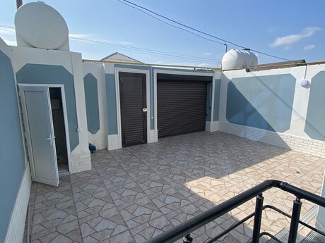 Binədə 4 otaqlı həyət evi satılır, 200 m², 127 000 AZN, şəkil 4 / 11