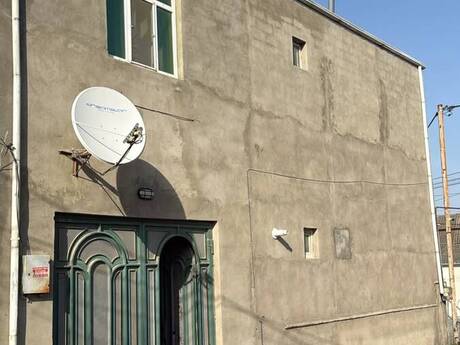 5 otaq · 288 m²