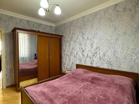 Продаётся 3-комнатная квартира в старом фонде, Əhmədli, 80 м², 212 000 AZN, фото 3 / 11