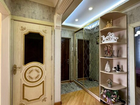 Продаётся 3-комнатная квартира в старом фонде, Əhmədli, 80 м², 212 000 AZN, фото 5 / 11