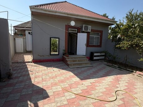 2-комн. · 70 m² · 1/1 этаж, Binəqədi