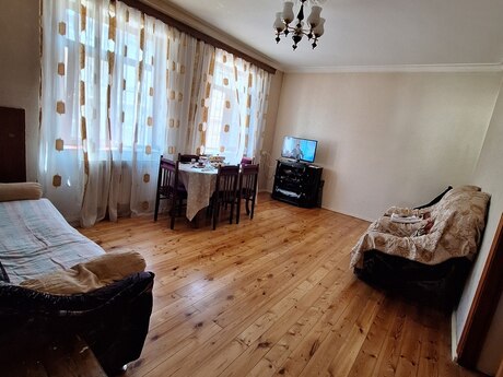 Nəriman Nərimanovda 3 otaqlı həyət evi satılır, 80 m², 170 000 AZN, şəkil 2 / 6