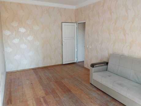 Azadlıq Prospektidə 1 otaqlı köhnə tikili mənzil satılır, 45 m², 128 000 AZN, şəkil 4 / 12