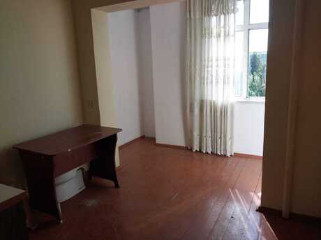 Azadlıq Prospektidə 1 otaqlı köhnə tikili mənzil satılır, 45 m², 128 000 AZN, şəkil 5 / 12