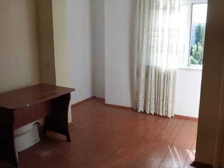 Azadlıq Prospektidə 1 otaqlı köhnə tikili mənzil satılır, 45 m², 128 000 AZN, şəkil 3 / 12