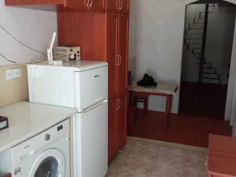 28 Mayda 3 otaqlı həyət evi kirayə verilir, 100 m², 700 AZN/ay, şəkil 5 / 12