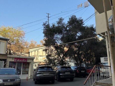 28 Mayda 3 otaqlı həyət evi kirayə verilir, 100 m², 700 AZN/ay, şəkil 4 / 12