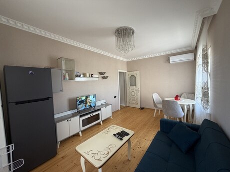 Qaraçuxurda 2 otaqlı köhnə tikili mənzil satılır, 36 m², 105 000 AZN, şəkil 4 / 12