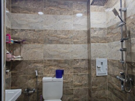 M.Ə.Rəsulzadədə 1 otaqlı yeni tikili mənzil satılır, 28 m², 53 500 AZN, şəkil 2 / 5