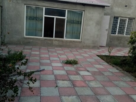 4 otaq · 104 m²